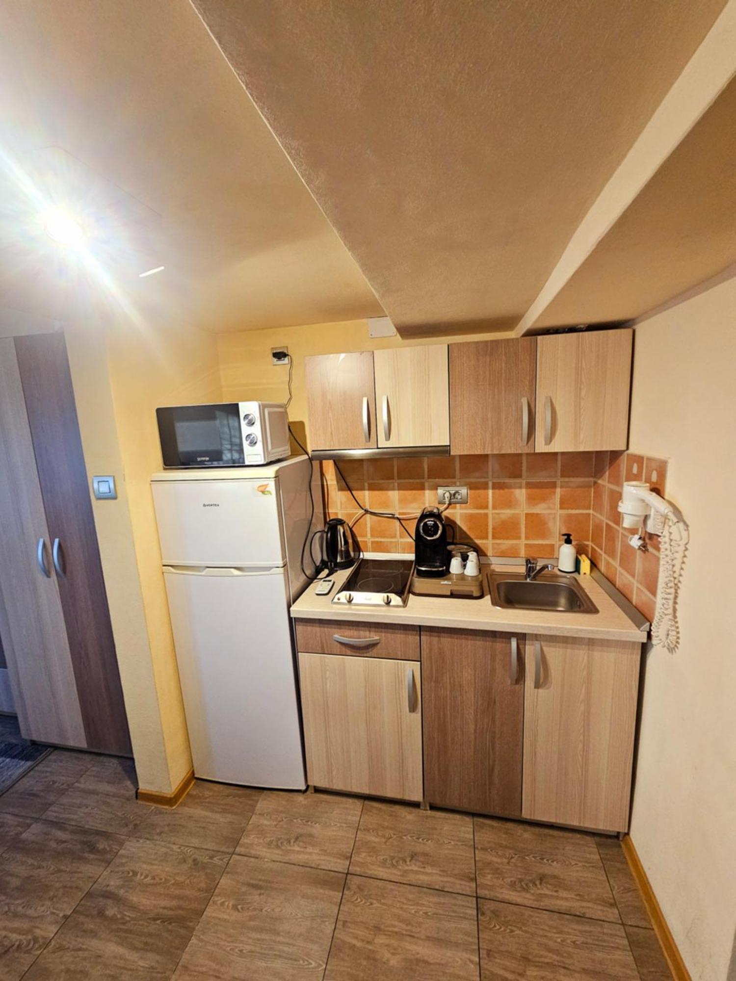 Cazare Apartamente Iris Баиле Феликс Экстерьер фото